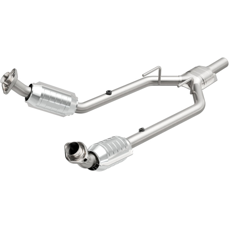MagnaFlow Direct Fit Catalytic Converter 96-97 Mercury Cougar 3.8L