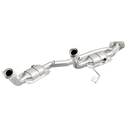 MagnaFlow Direct Fit Catalytic Converter 04 Ford Freestar 3.9L