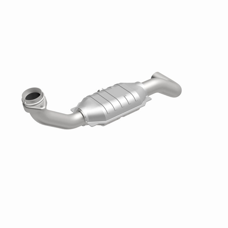 MagnaFlow Direct Fit Catalytic Converter 03-05 Ford Expedition/05-06 Lincoln Navigator 5.4L D/S