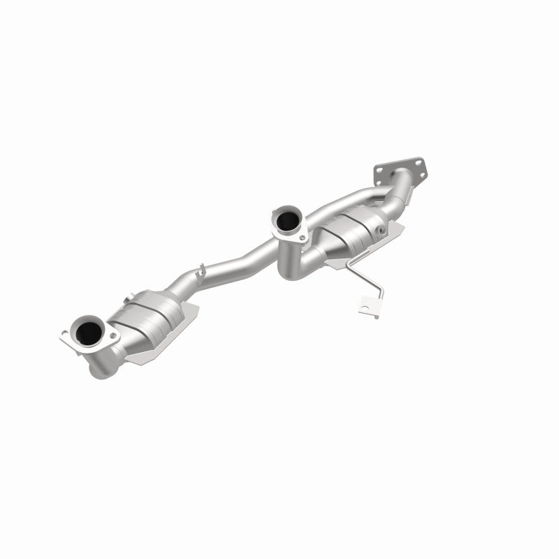 MagnaFlow Direct Fit Catalytic Converter 04 Ford Freestar 3.9L