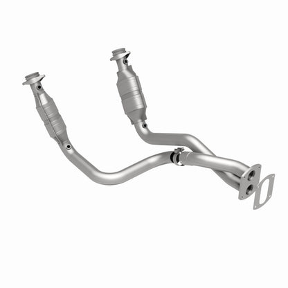 MagnaFlow Direct Fit Catalytic Converter 05-07 Ford F250/F350 5.4L