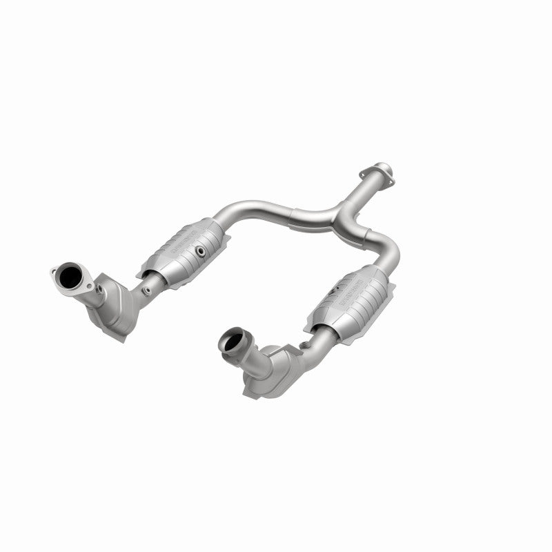 MagnaFlow Direct Fit Catalytic Converter 99/01-03 Ford Mustang 3.8L