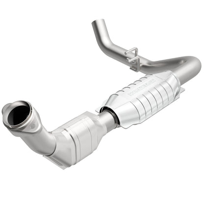 MagnaFlow Direct Fit Catalytic Converter 99-00 Ford Trucks 5.4L