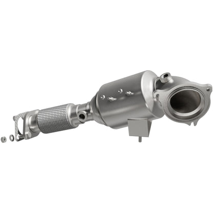 MagnaFlow Direct Fit Catalytic Converter 14-17 Ford Fiesta 1.6L