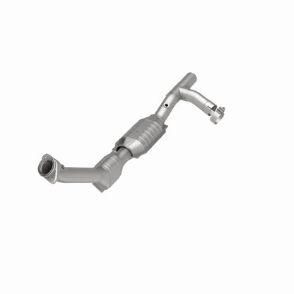 MagnaFlow Direct Fit Catalytic Converter 99-00 Ford Trucks 5.4L