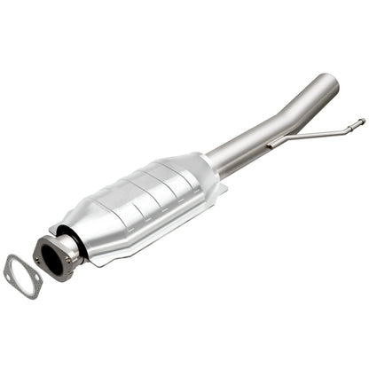 MagnaFlow Direct Fit Catalytic Converter 05-09 Escape/Trib 3.0 Rear