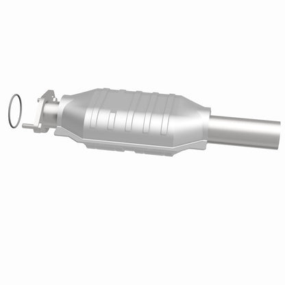 MagnaFlow Direct Fit Catalytic Converter 10-12 Fusion Hybrid 2.5L