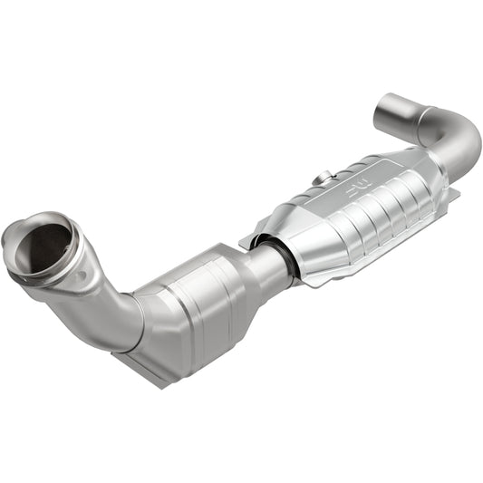 MagnaFlow Direct Fit Catalytic Converter 99-00 Ford Exped 4.6L