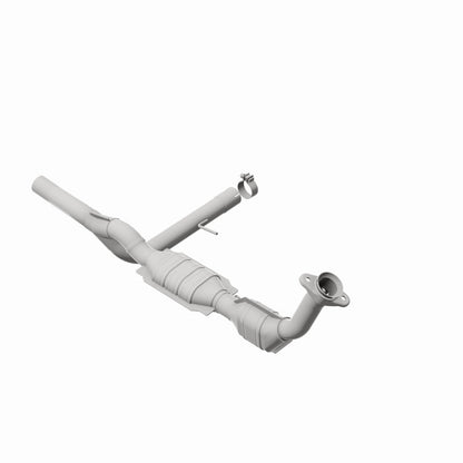 MagnaFlow Direct Fit Catalytic Converter 2005 Ford F150 V8