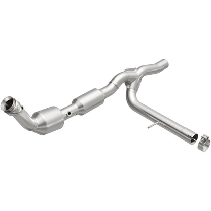 MagnaFlow Direct Fit Catalytic Converter 2005 Ford F150 V8