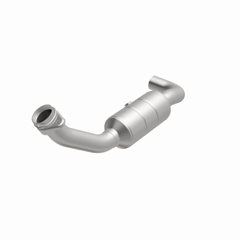 MagnaFlow Direct Fit Catalytic Converter F-150 04-06 8 4.6L