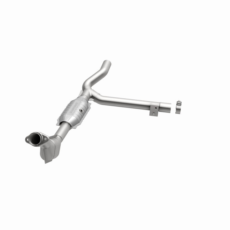 MagnaFlow Direct Fit Catalytic Converter 99-00 F-150 4.2L V6 2WD P/