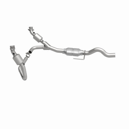 MagnaFlow Direct Fit Catalytic Converter 01 Dodge Dakota 3.9L 4WD