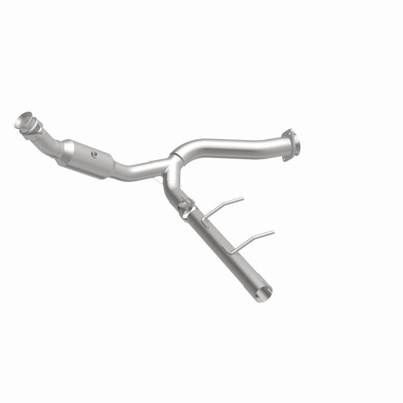 MagnaFlow Direct Fit Catalytic Converter 2007-2008 Ford Expedition/Navigator V8-5.4L