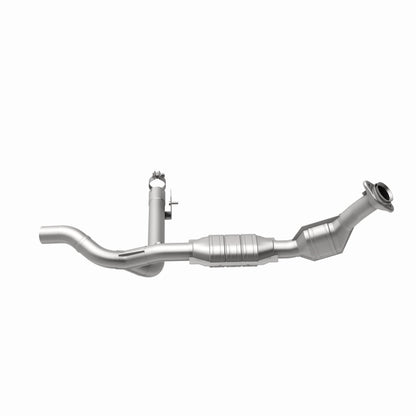 MagnaFlow Direct Fit Catalytic Converter 01 Ford F150 5.4L