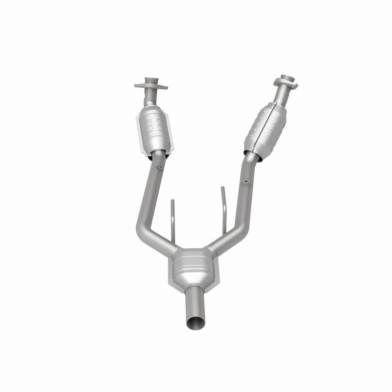 MagnaFlow Direct Fit Catalytic Converter 96-97 Mercury Cougar 3.8L