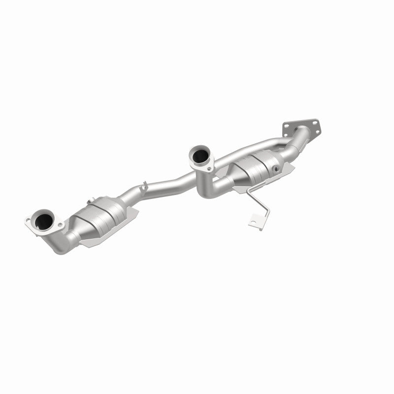 MagnaFlow Direct Fit Catalytic Converter 04 Ford Freestar 3.9L