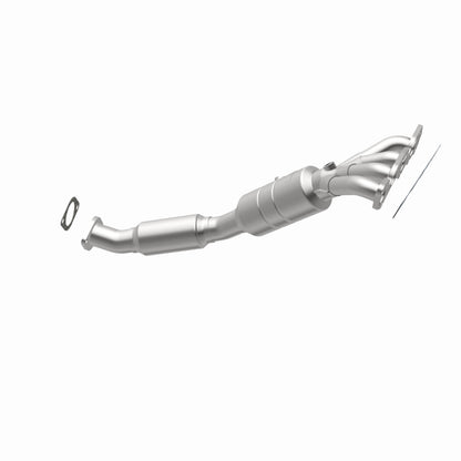 MagnaFlow Direct Fit Catalytic Converter 08-09 Ford Focus 2.0L