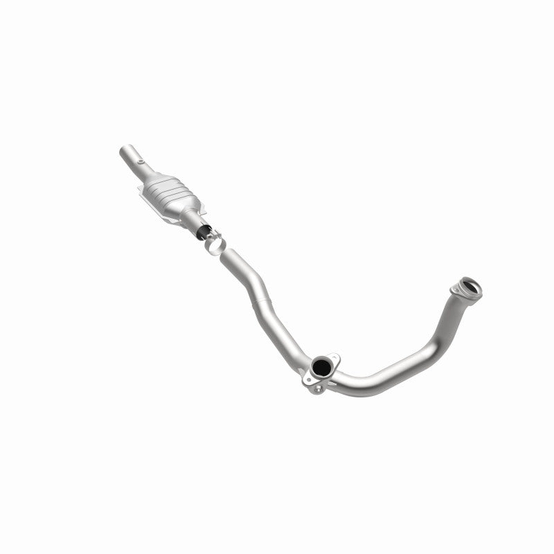 MagnaFlow Direct Fit Catalytic Converter 96 Ford E-Series Van 5.8L