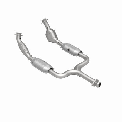 MagnaFlow Direct Fit Catalytic Converter 99/01-03 Ford Mustang 3.8L