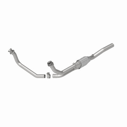 MagnaFlow Direct Fit Catalytic Converter 96-97 Dodge Van 3.9L/5.2L/5