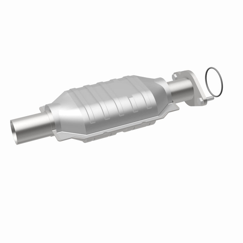 MagnaFlow Direct Fit Catalytic Converter 10-12 Fusion 3.0L