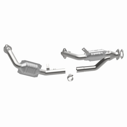 MagnaFlow Direct Fit Catalytic Converter 96-99 Taurus 3.0L