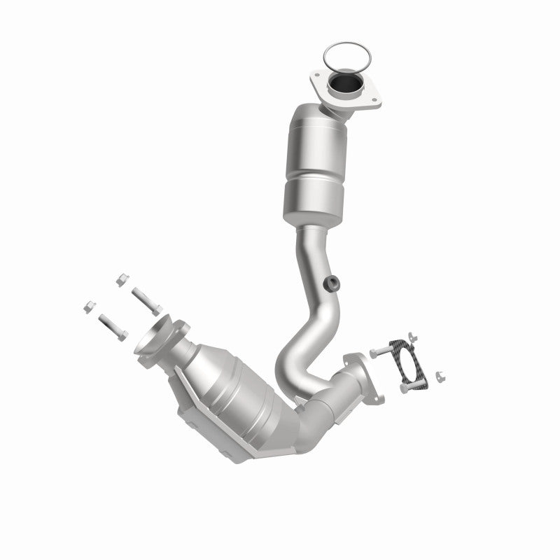 MagnaFlow Direct Fit Catalytic Converter 00-03 Ford Taurus 3.0L fron