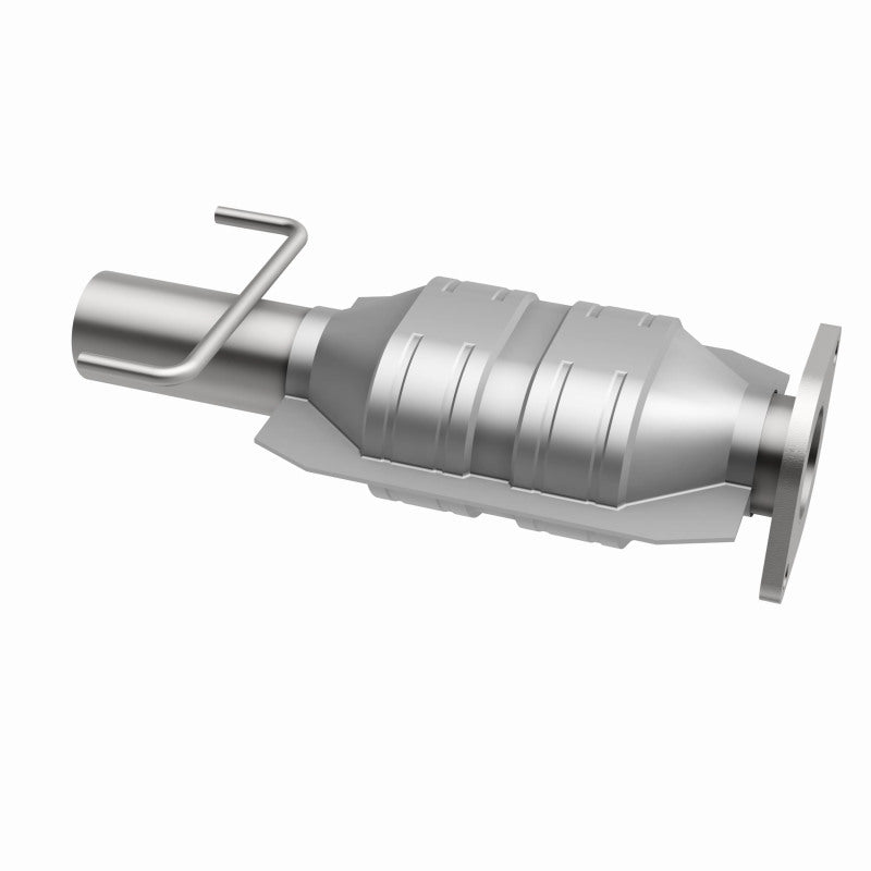 MagnaFlow Direct Fit Catalytic Converter 95-02 Lincoln Continental