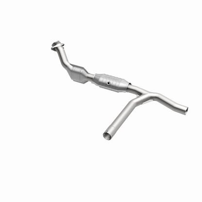 MagnaFlow Direct Fit Catalytic Converter 01 Ford Trucks 4.6L