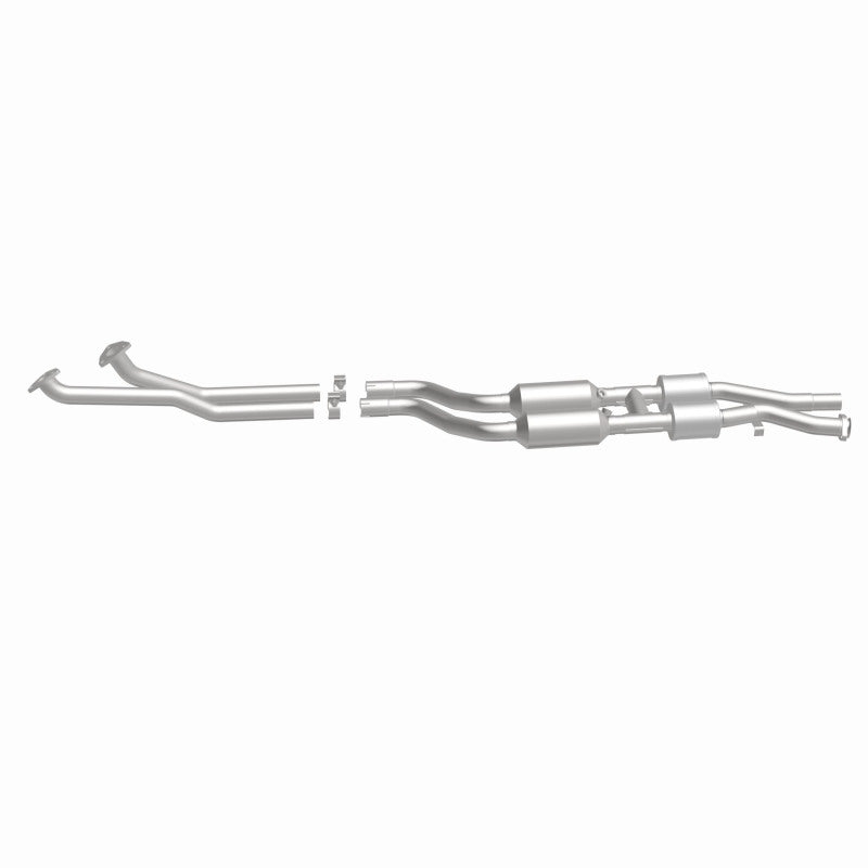 MagnaFlow Direct Fit Catalytic Converter 96-98 BMW 328 2.8L