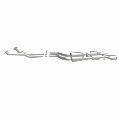 MagnaFlow Direct Fit Catalytic Converter 96-98 BMW 328 2.8L