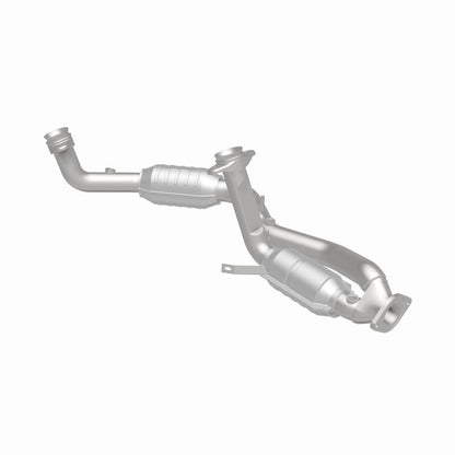 MagnaFlow Direct Fit Catalytic Converter 96-99 Ford Taurus3.0L 50S
