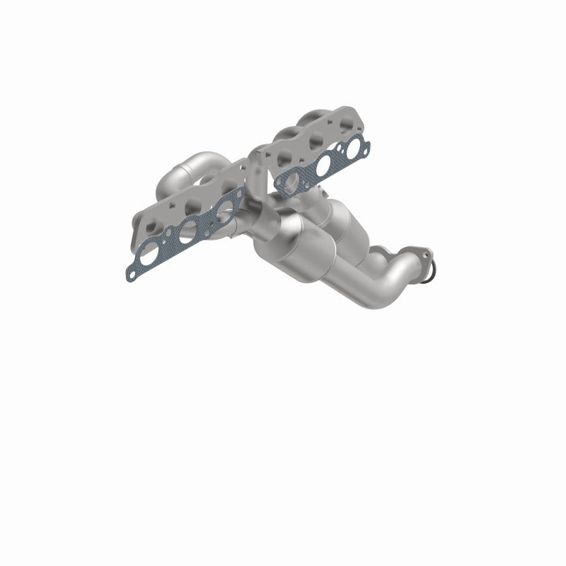 MagnaFlow Direct Fit Catalytic Converter 97-00 Lexus GS300 3.0L