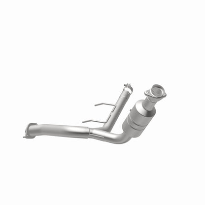 MagnaFlow Direct Fit Catalytic Converter 2009-2010 F-150 4.6 L Underbody