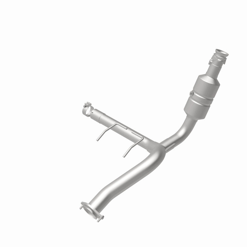 MagnaFlow Direct Fit Catalytic Converter 2009-2010 F-150 4.6 L Underbody