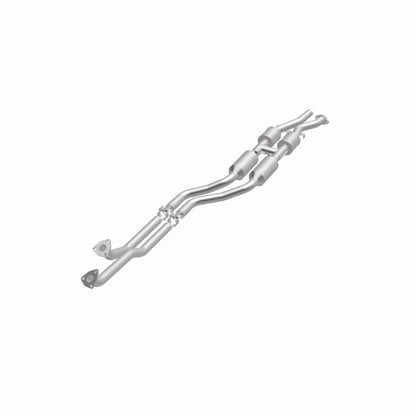 MagnaFlow Direct Fit Catalytic Converter 96-98 BMW 328 2.8L