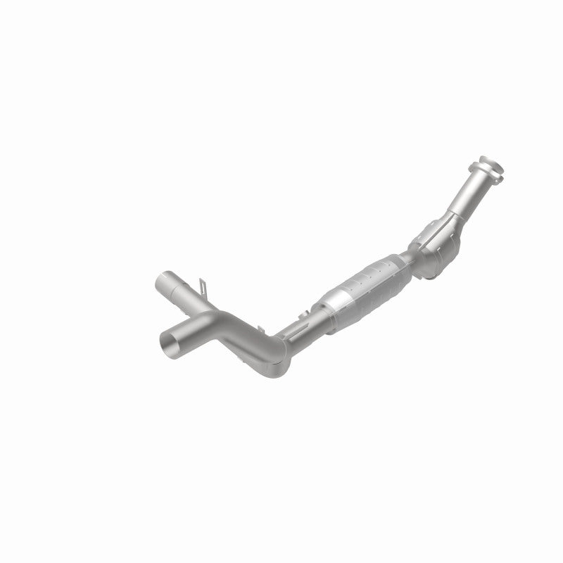 MagnaFlow Direct Fit Catalytic Converter 97-98 Ford F-150 4.6L