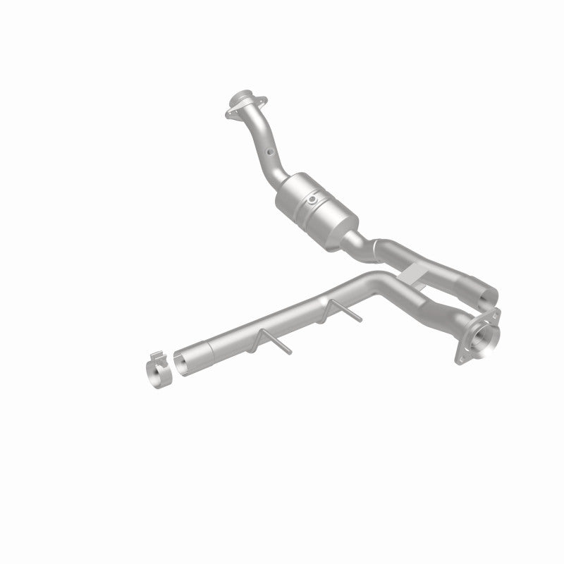 MagnaFlow Direct Fit Catalytic Converter 2017 F-150 3.5 OEM Underbody