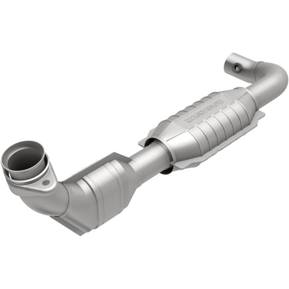 MagnaFlow Direct Fit Catalytic Converter 97-98 Ford Trucks 4.6L