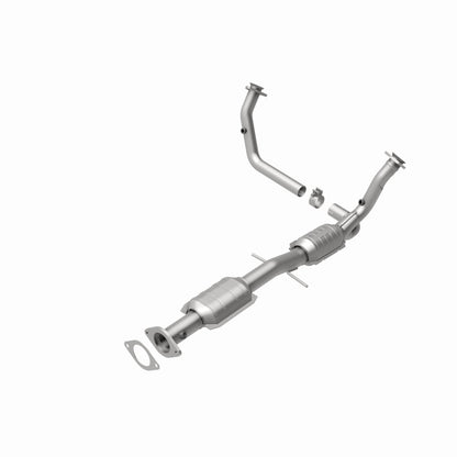MagnaFlow Direct Fit Catalytic Converter 00-04 S10/Sonoma 4.3L