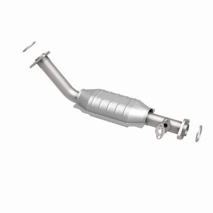 MagnaFlow Direct Fit Catalytic Converter 00-04 Tundra 4.7L P/S OEM