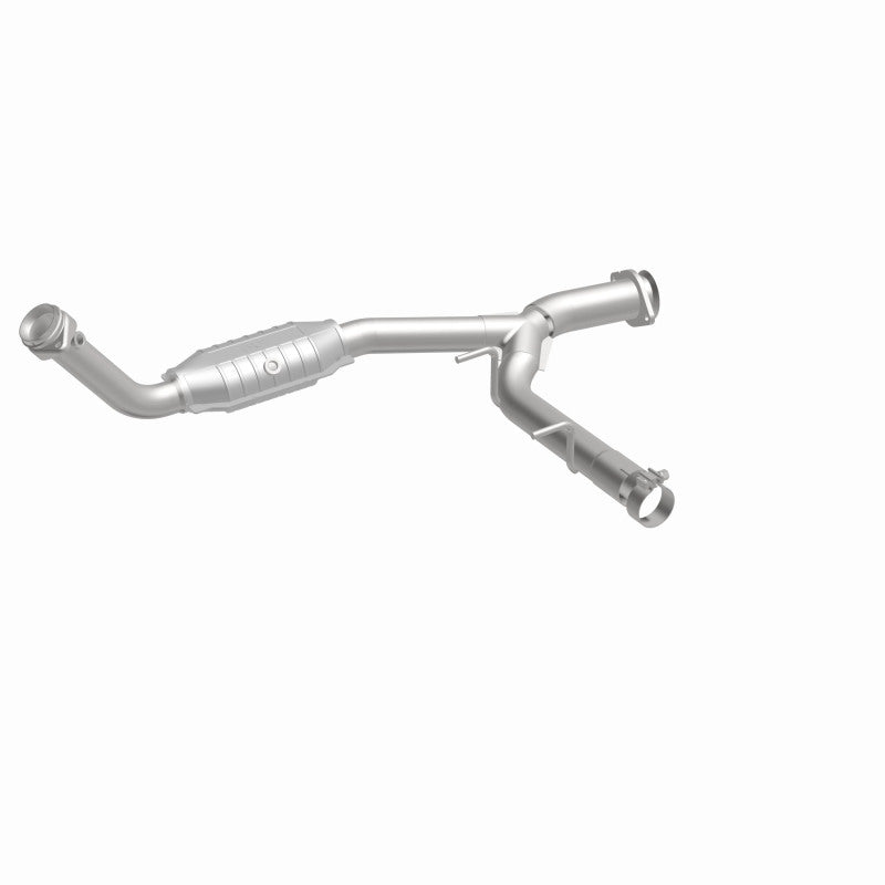 MagnaFlow Direct Fit Catalytic Converter 03-05 Ford Expedition/05-06 Lincoln Navigator 5.4L P/S