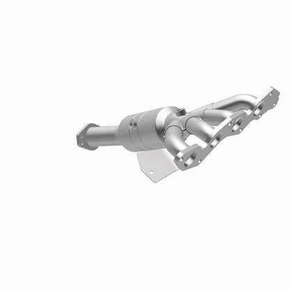 MagnaFlow Direct Fit Catalytic Converter 10-12 Ford Fusion 2.5L