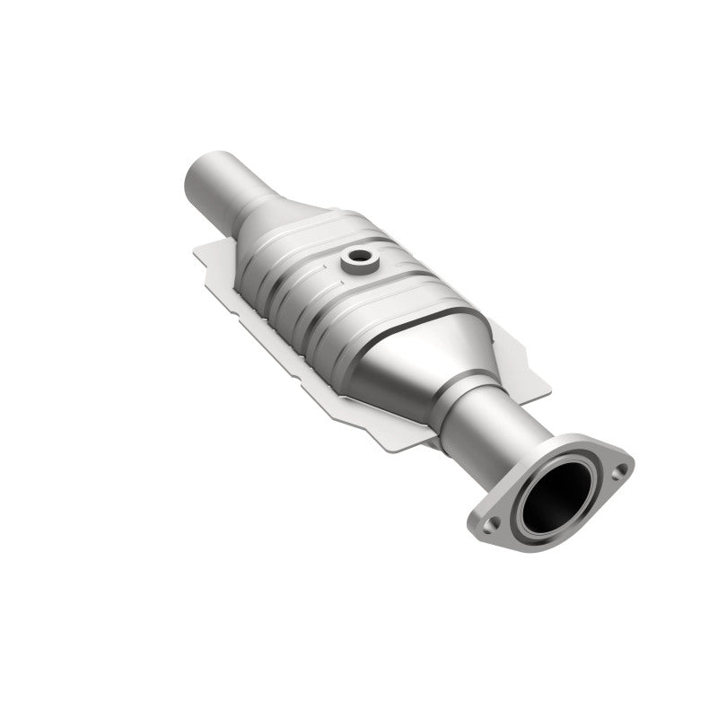 MagnaFlow Direct Fit Catalytic Converter 10-12 Ford Fusion 2.5L