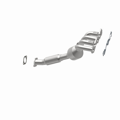 MagnaFlow Direct Fit Catalytic Converter 05-06 Ford Focus 2.0L