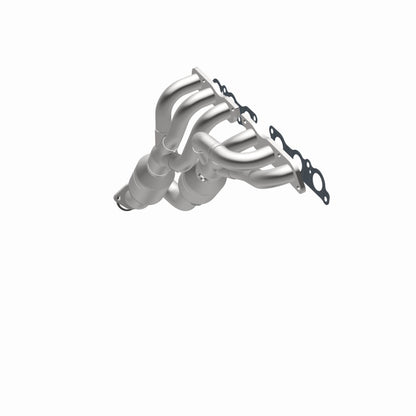 MagnaFlow Direct Fit Catalytic Converter 97-00 Lexus GS300 3.0L
