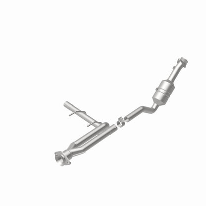 MagnaFlow Direct Fit Catalytic Converter 2011-2014 F-150 3.7L Underbody