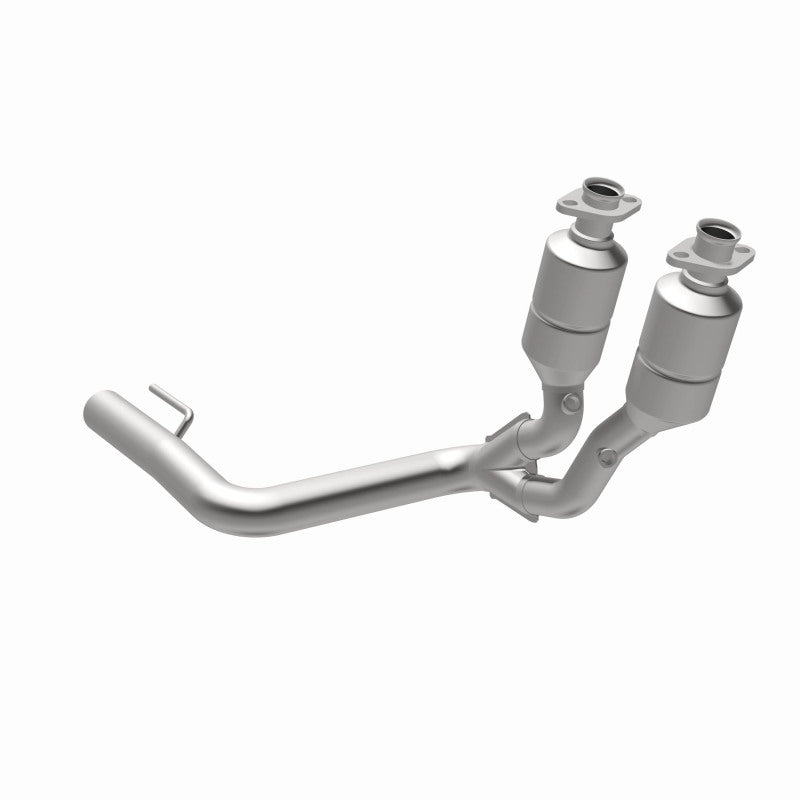 MagnaFlow Direct Fit Catalytic Converter 99-04 Jeep Grand Cherokee 4.0L Front