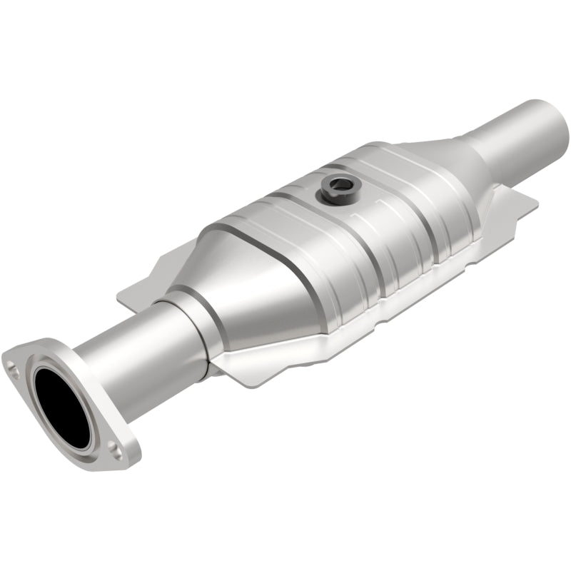 MagnaFlow Direct Fit Catalytic Converter 10-12 Ford Fusion 2.5L